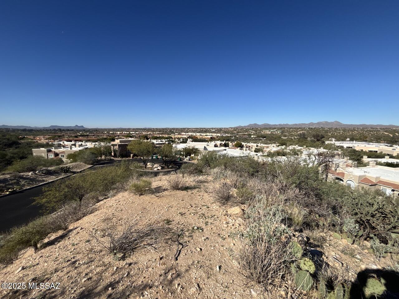 1655 East Buck Ridge Place, Unit 11 Tucson, AZ 85737 - Photo 2 of 4