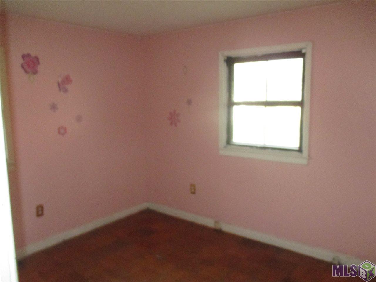 2524 79th Avenue Baton Rouge, LA 70807 - Photo 4 of 10 Gallery Image 4