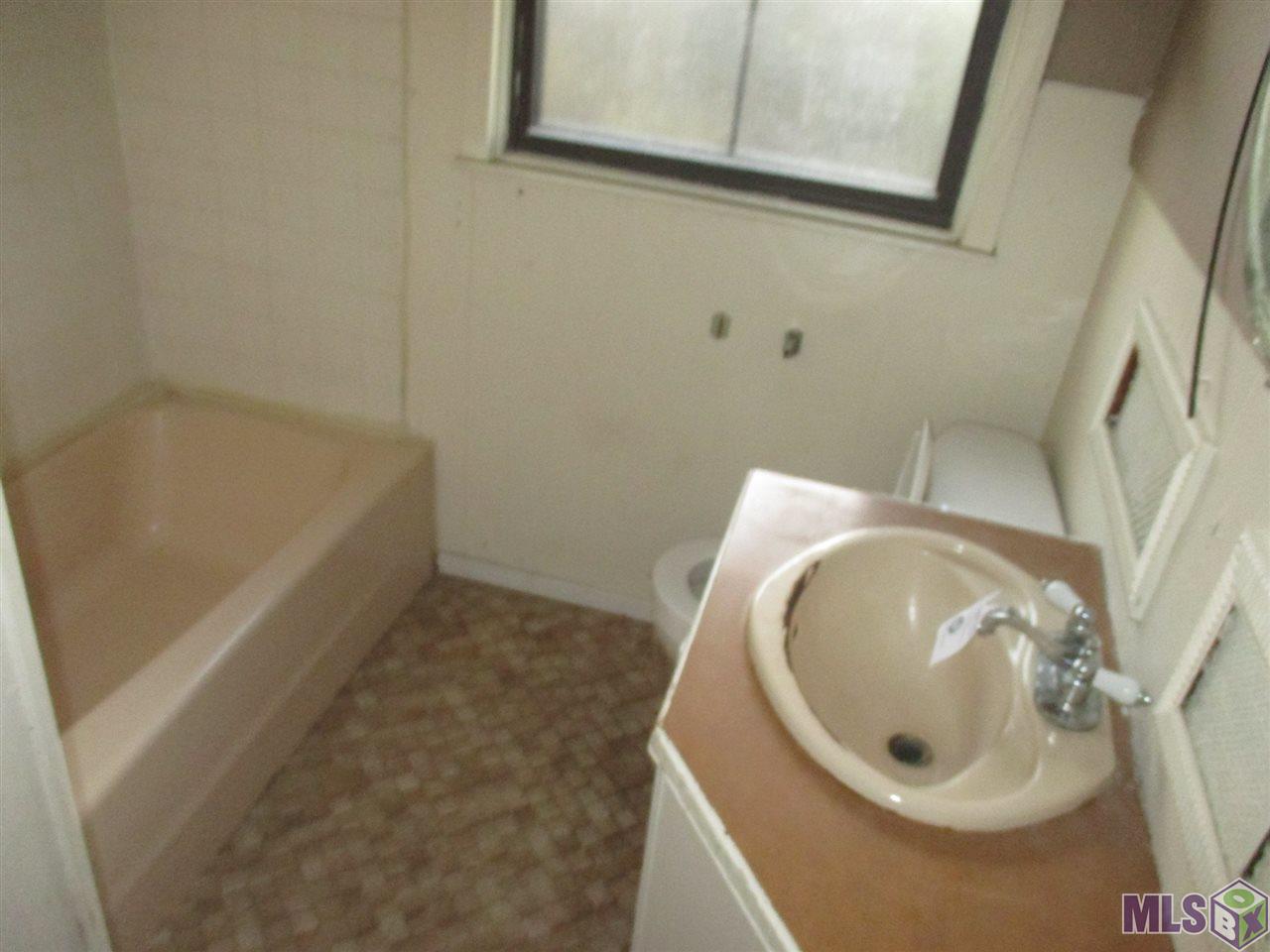 2524 79th Avenue Baton Rouge, LA 70807 - Photo 9 of 10 Gallery Image 9