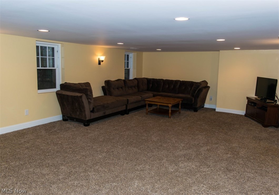 3376 Avalon Road Cleveland, OH 44120 - Photo 19 of 21 Gallery Image 19