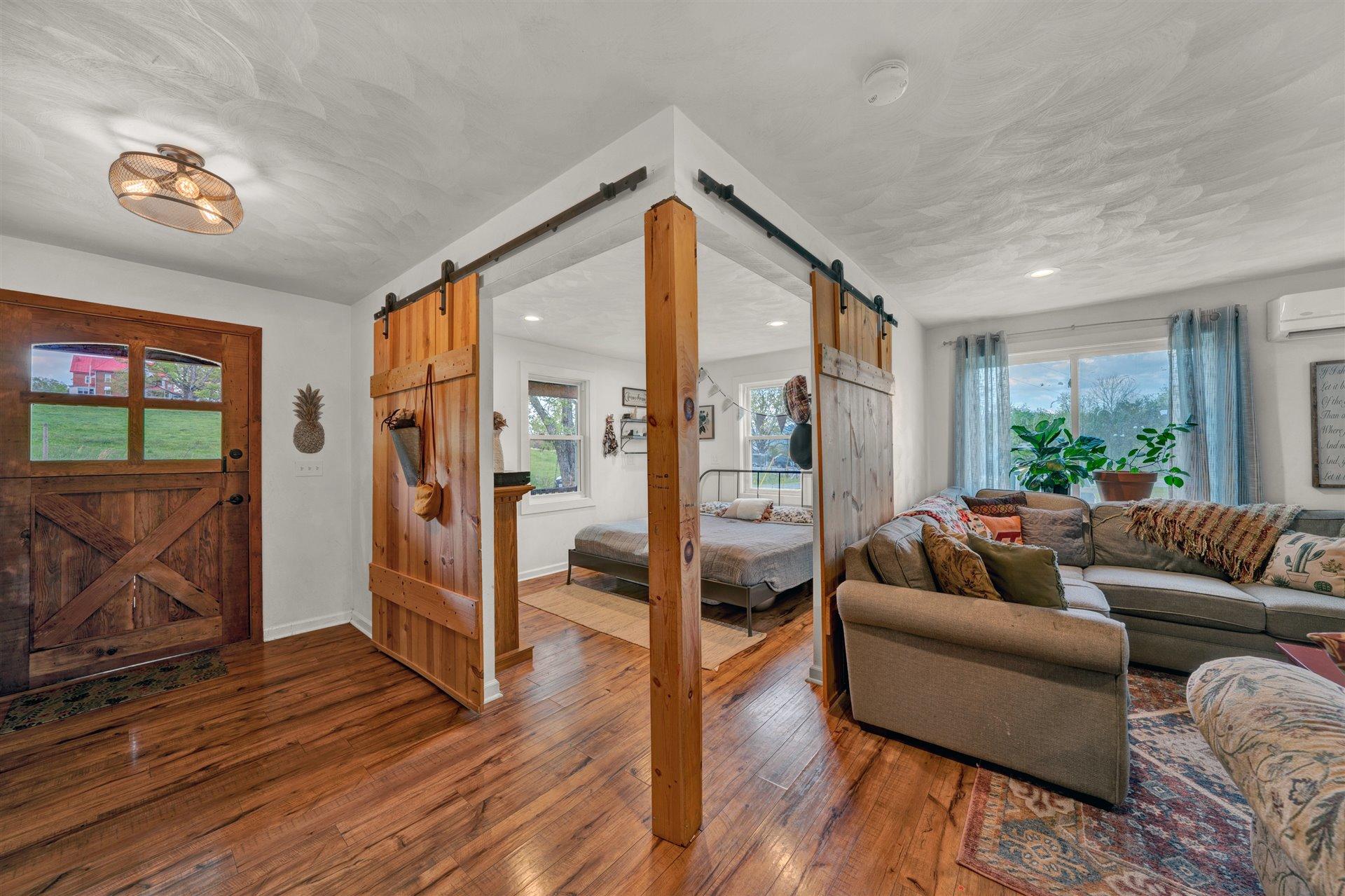 41 Yoder Street New Castle, VA 24127 - Photo 7 of 40 07-DSC00211