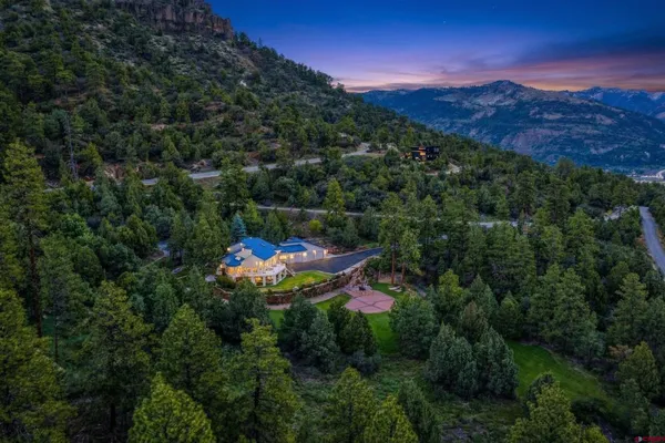 $2,750,000 | 247 Rimrock Drive, Durango, CO 81301
