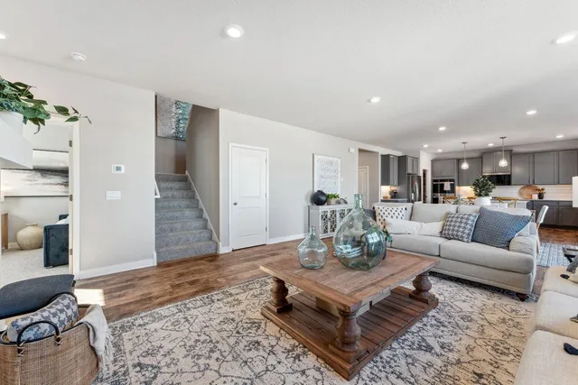 $585,000 | 726 Winterberry Lane, Waconia, MN 55387