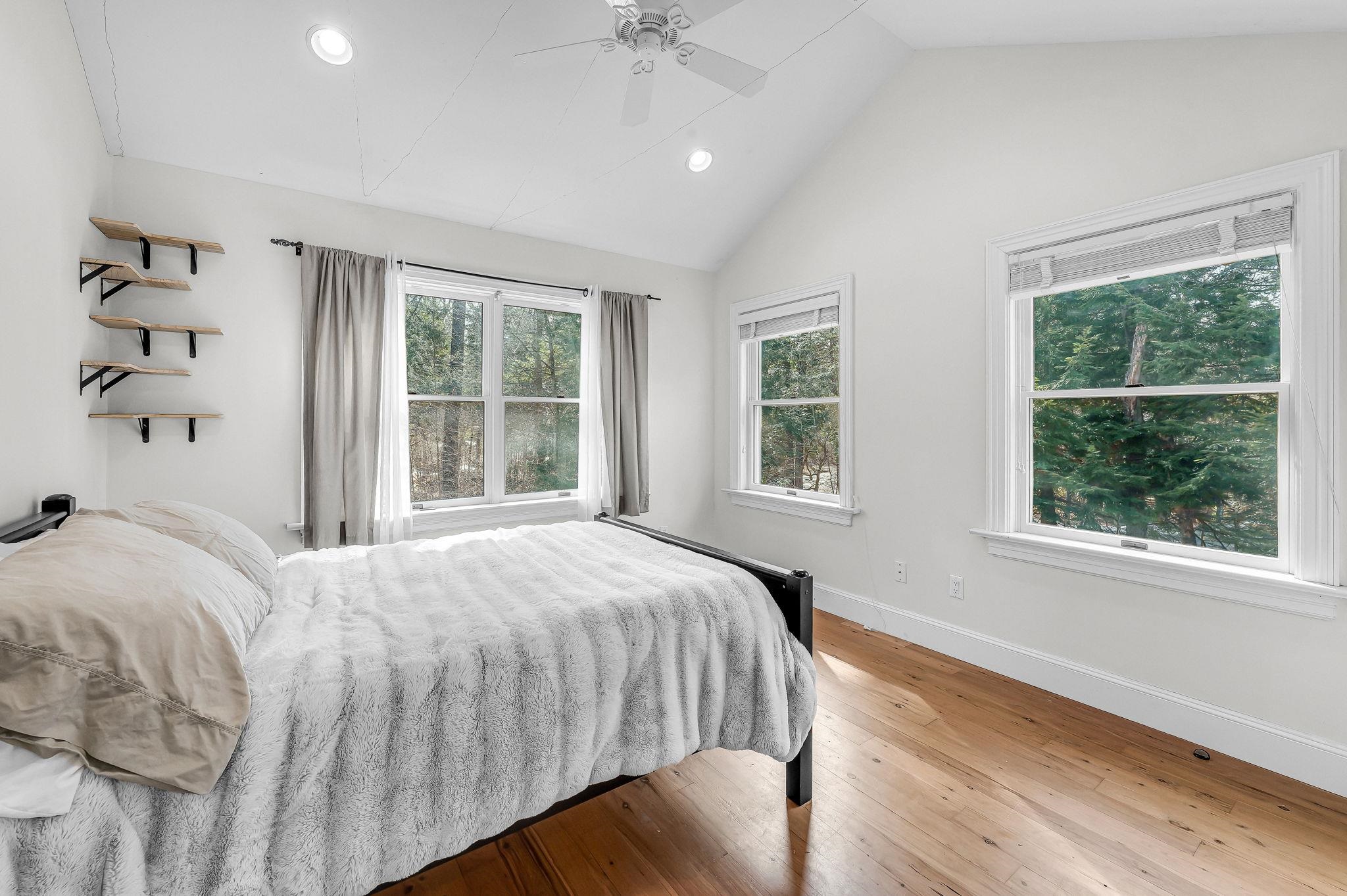 556 Sawmill Road Wardsboro, VT 05360 - Photo 13 of 31