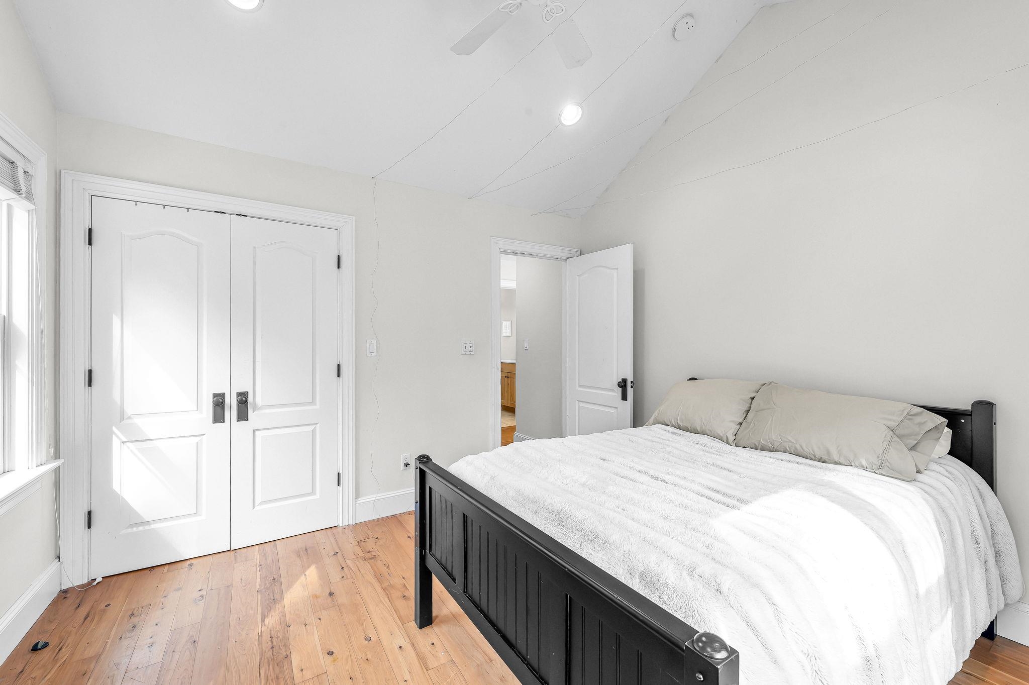 556 Sawmill Road Wardsboro, VT 05360 - Photo 14 of 31