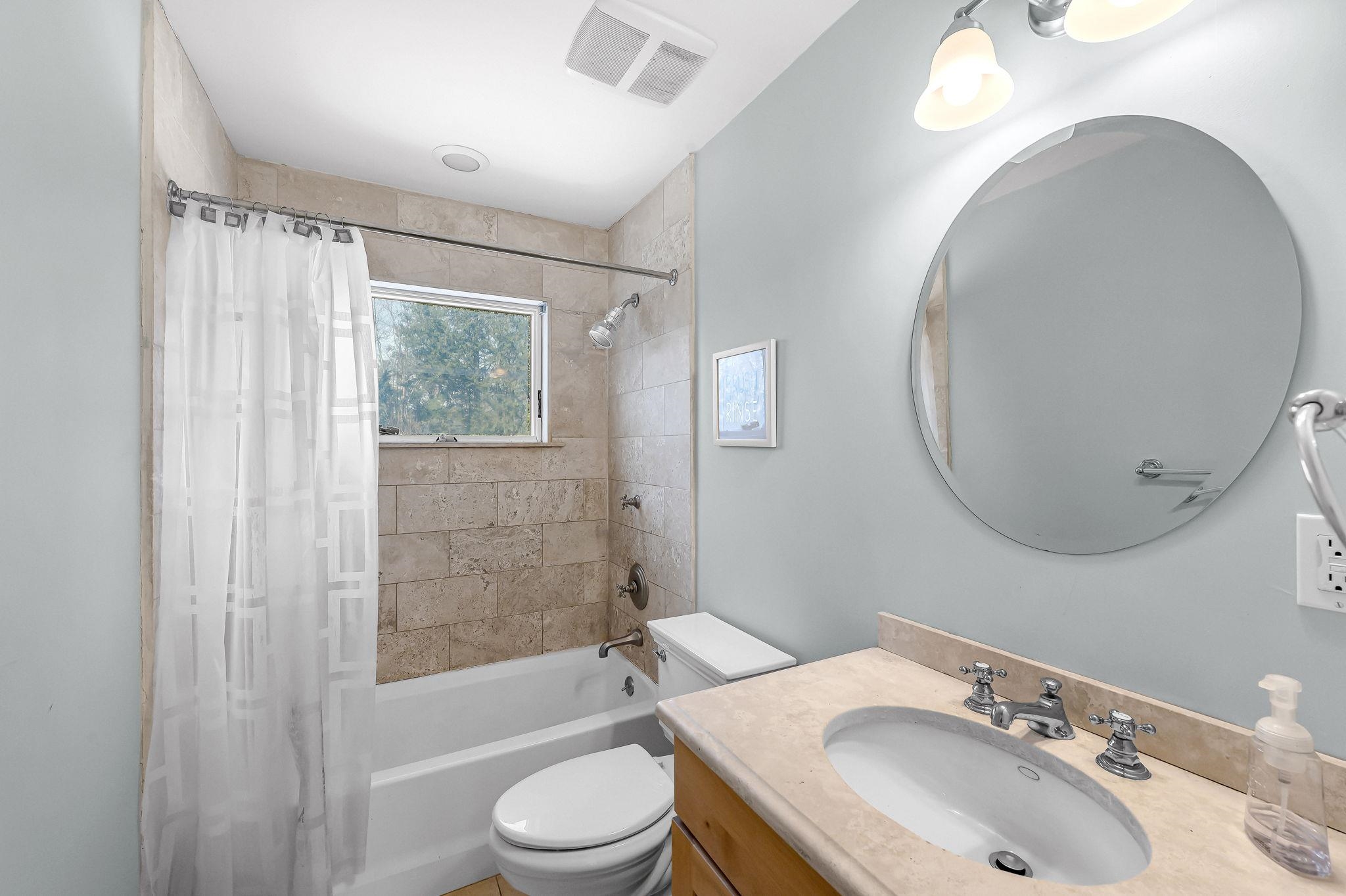 556 Sawmill Road Wardsboro, VT 05360 - Photo 16 of 31