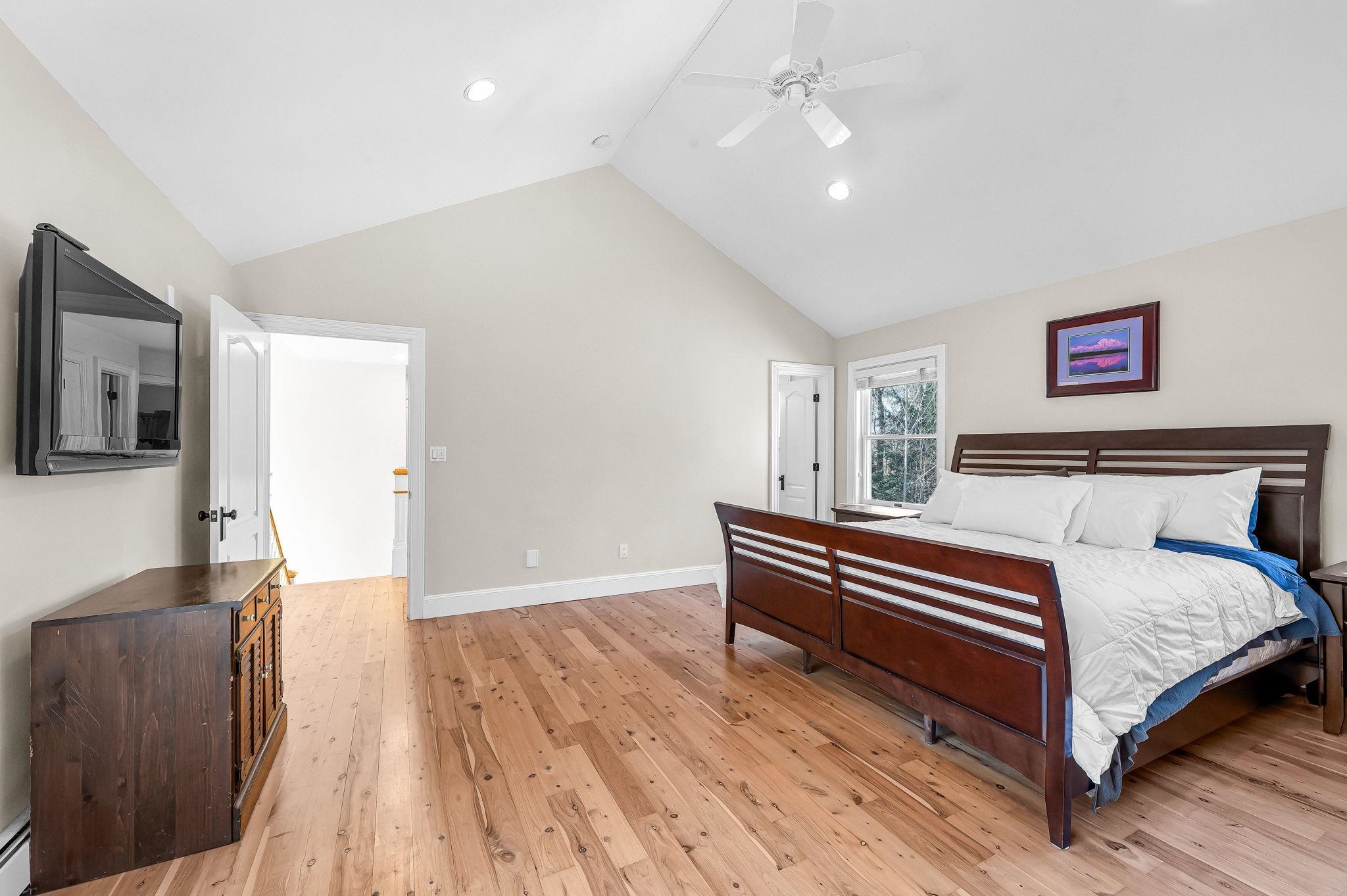 556 Sawmill Road Wardsboro, VT 05360 - Photo 18 of 31