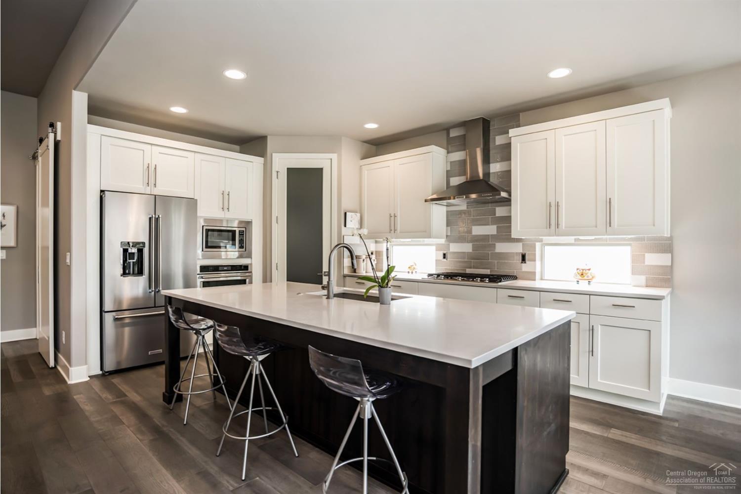 2619 Northwest Rippling River Court Bend, OR 97703 - Photo 11 of 25 Additional Photo