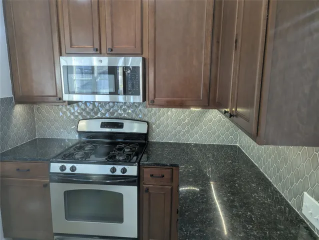 $2,190 | 3651 Raintree Village Drive, Katy, TX 77449