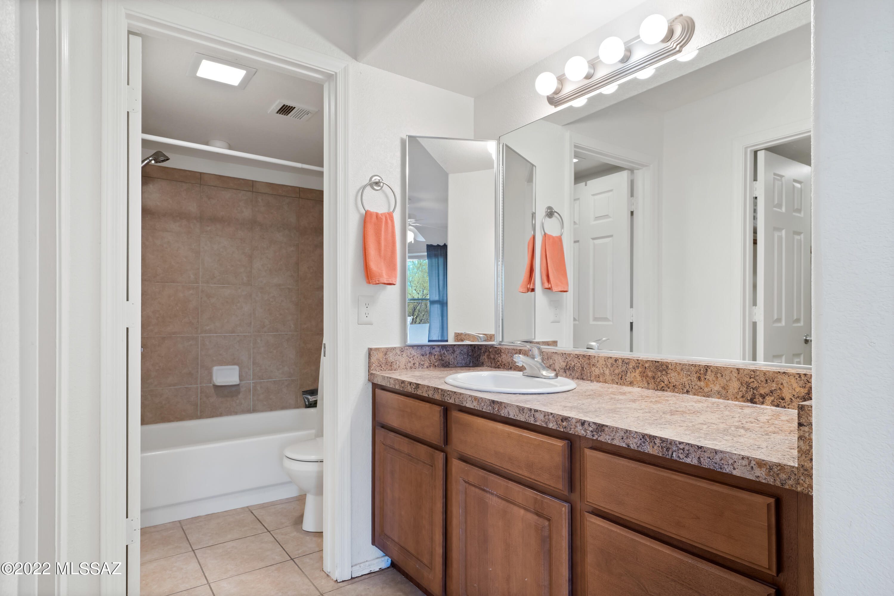 5855 North Kolb Road, Unit 10104 Tucson, AZ 85750 - Photo 12 of 26 Gallery Image 12