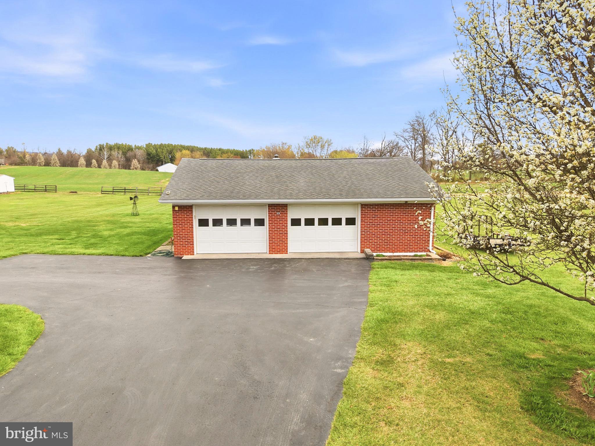 1665 Stoneburner Road Edinburg, VA 22824 - Photo 2 of 68