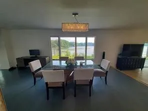 $3,750 | 1082 Greenwich Avenue, Warwick, RI 02886