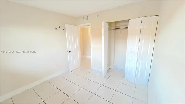 $2,700 | 5461 West 24th Avenue, Unit 18, Hialeah, FL 33016