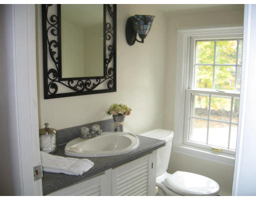 38 Nash Road Acton, MA 01720 - Photo 4 of 7 Gallery Image 4