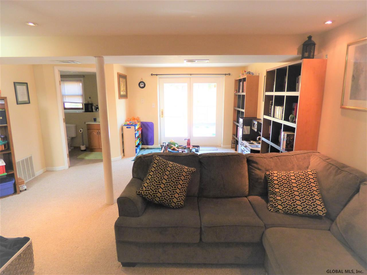 2 Garfield Place Rensselaer, NY 12144 - Photo 6 of 23 Photo 6