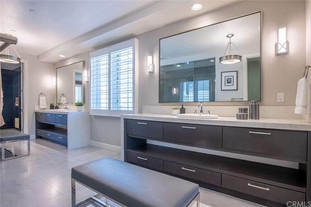 124 Panorama Irvine, CA 92618 - Photo 33 of 61