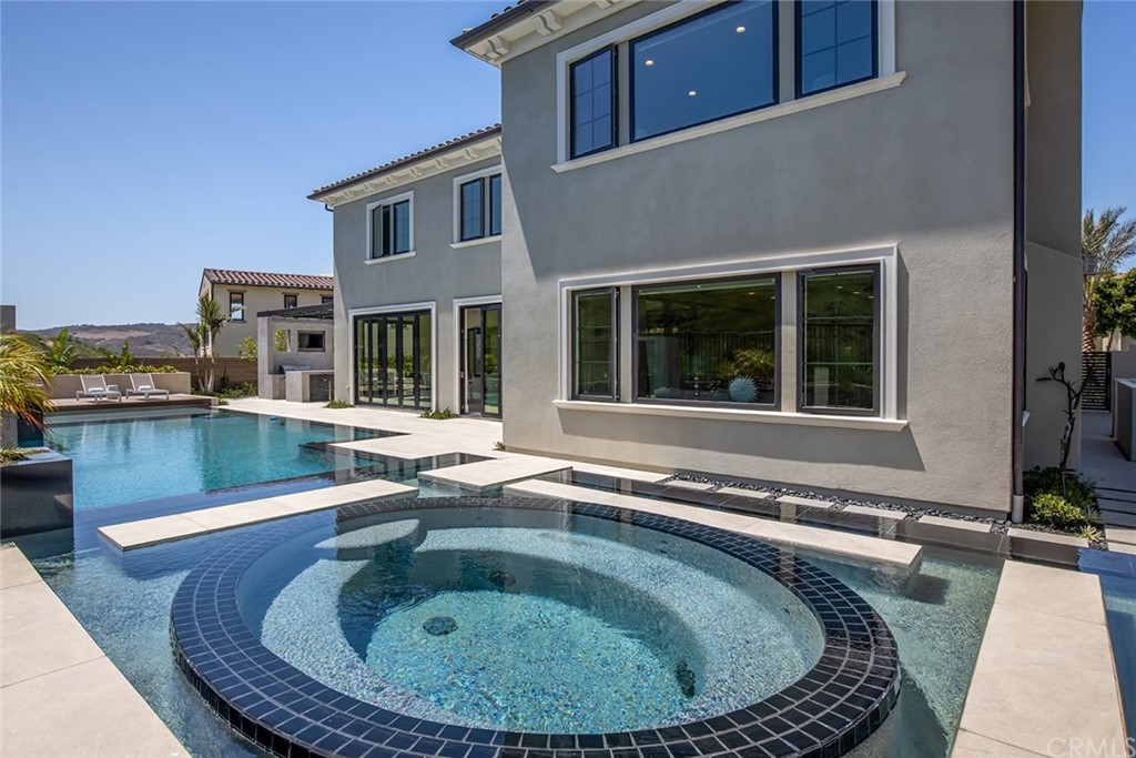 124 Panorama Irvine, CA 92618 - Photo 52 of 61 a view of a house with swimming pool