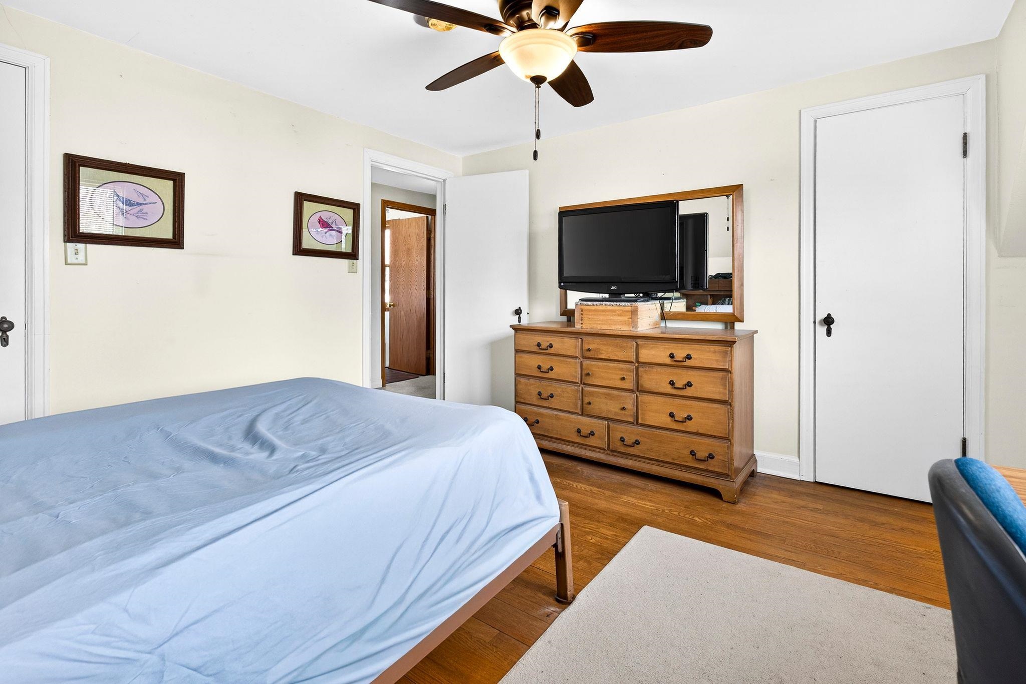 228 Frederick Street Menasha, WI 54952 - Photo 17 of 46