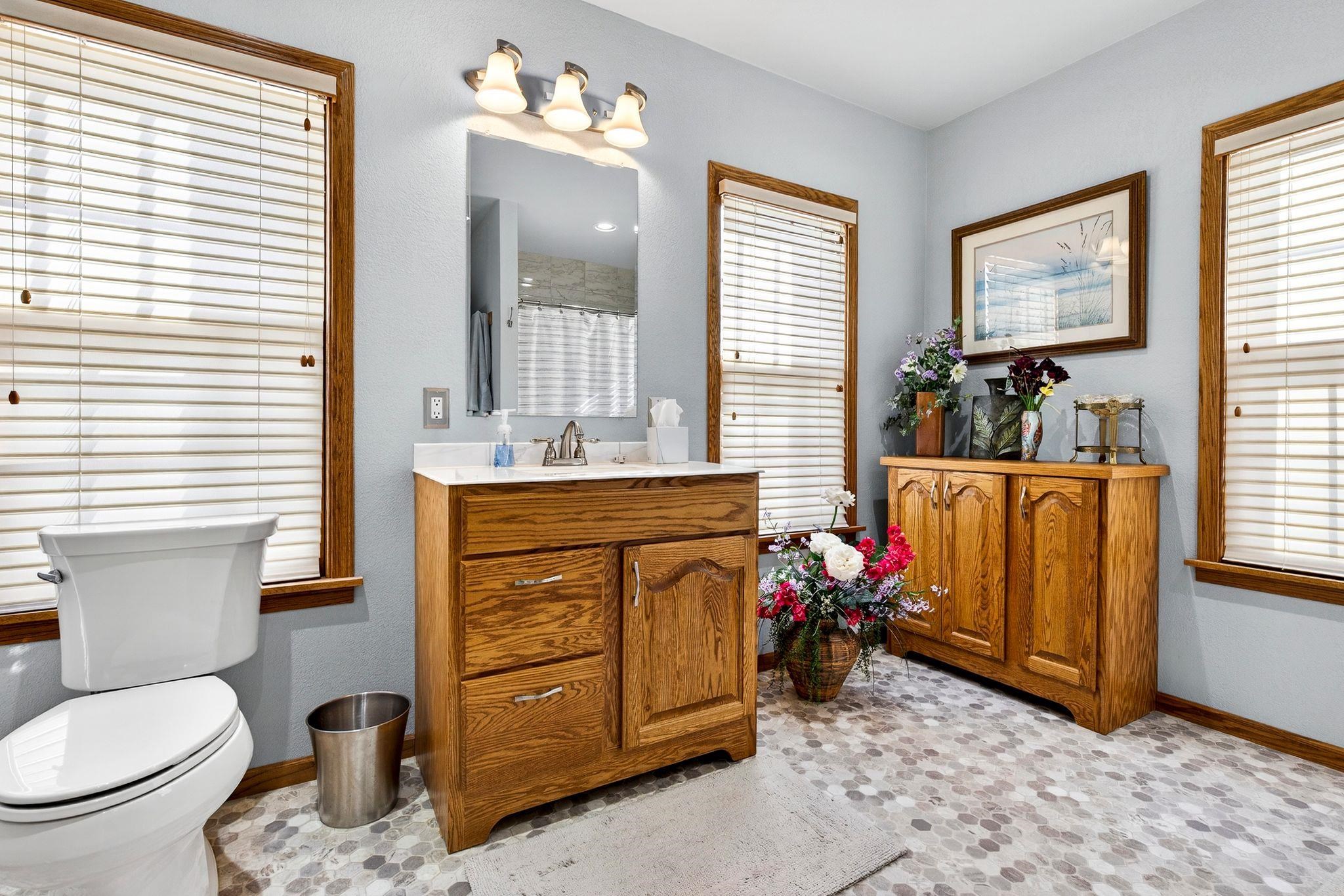 228 Frederick Street Menasha, WI 54952 - Photo 23 of 46