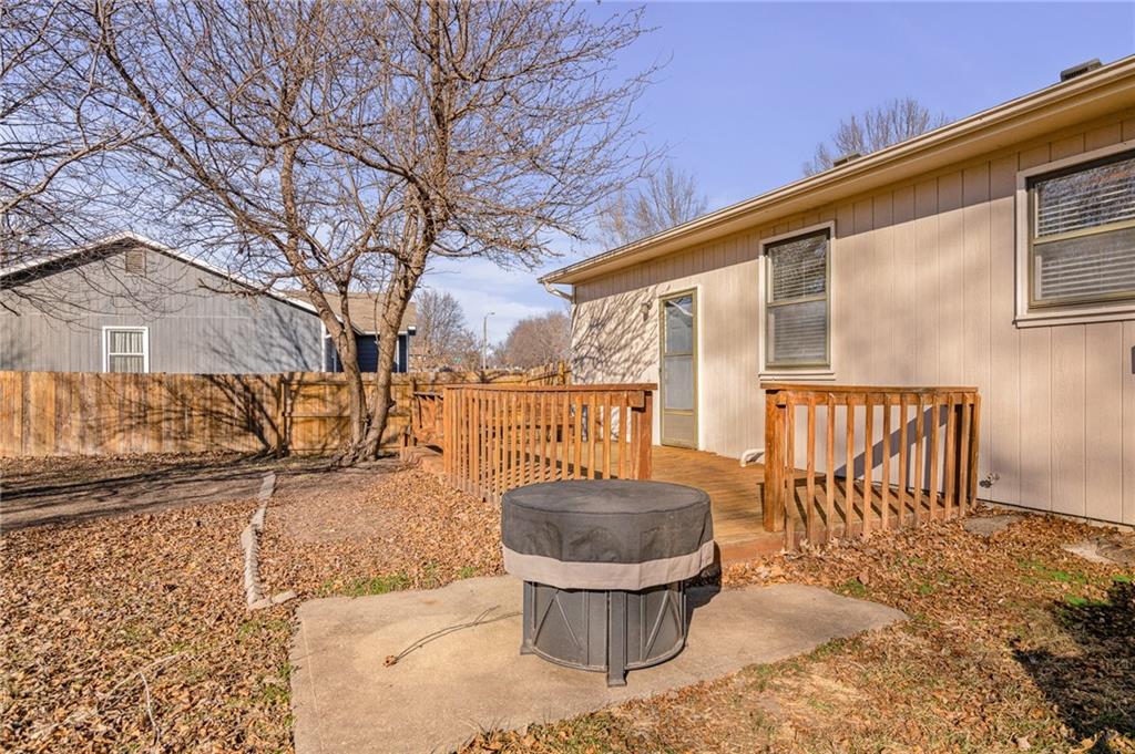 1417 Cedar Street Eudora, KS 66025 - Photo 32 of 47