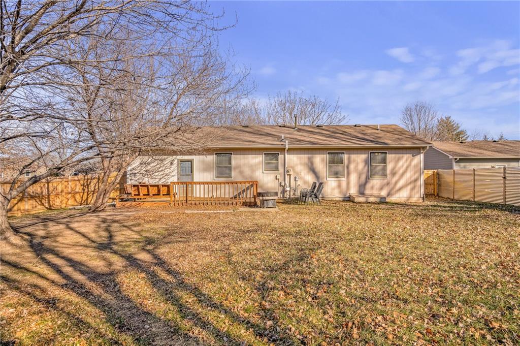 1417 Cedar Street Eudora, KS 66025 - Photo 35 of 47