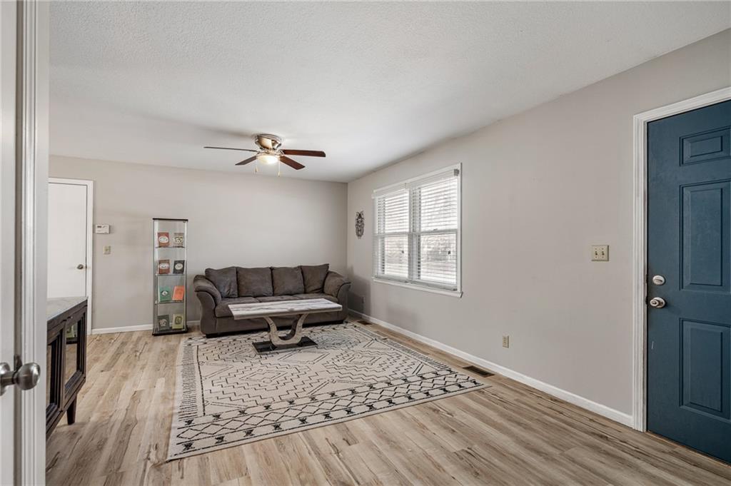 1417 Cedar Street Eudora, KS 66025 - Photo 5 of 47