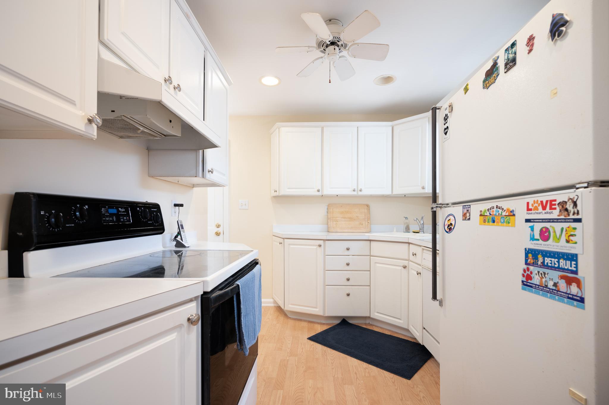 6 Garrett Road Wilmington, DE 19809 - Photo 8 of 24 Kitchen