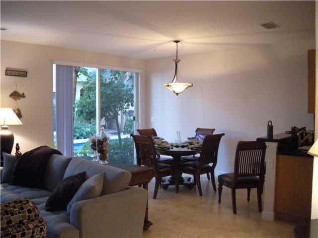 3041 Waterside Circle Boynton Beach, FL 33435 - Photo 3 of 22 20160202190831994700000000-o