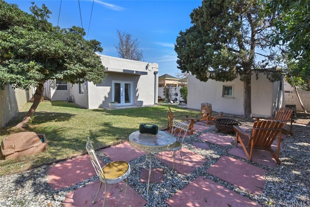 2016 West 78th Street Los Angeles, CA 90047 - Photo 22 of 26