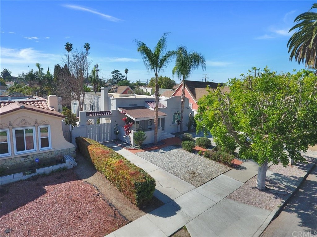 2016 West 78th Street Los Angeles, CA 90047 - Photo 23 of 26