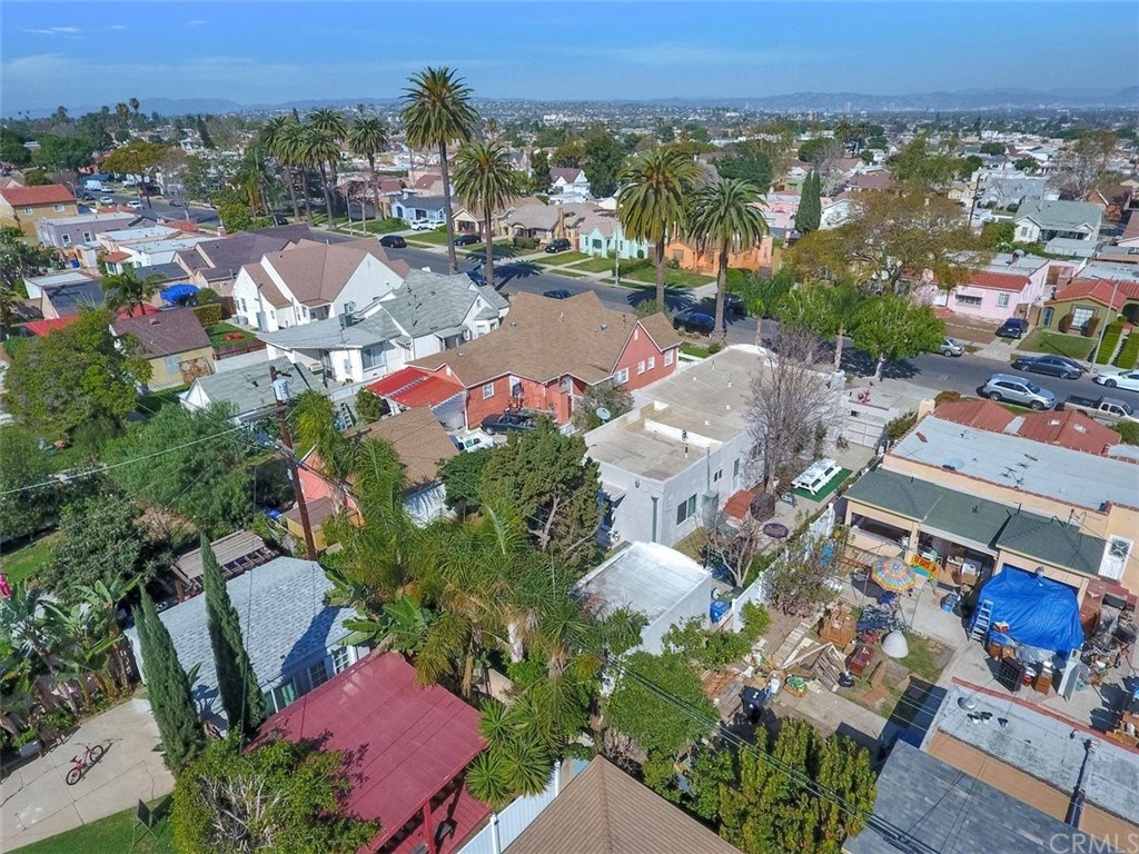 2016 West 78th Street Los Angeles, CA 90047 - Photo 25 of 26