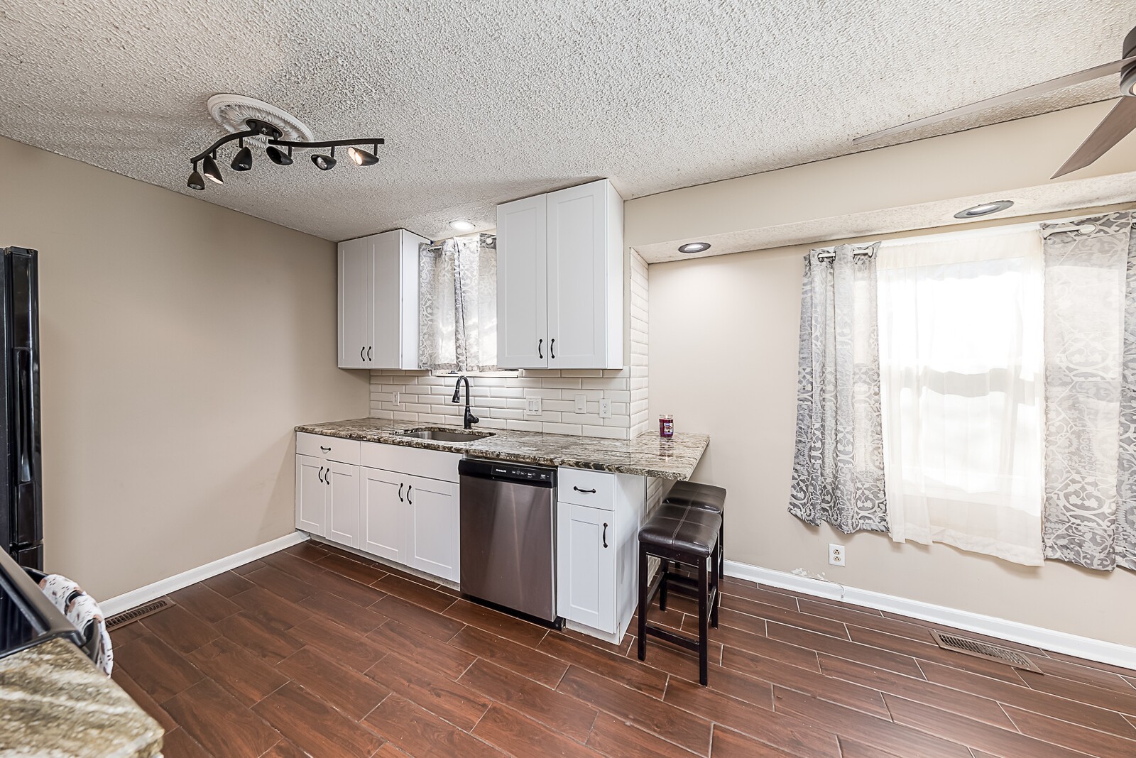 3409 Country Hill Road Antioch, TN 37013 - Photo 11 of 29 Gallery Image 11
