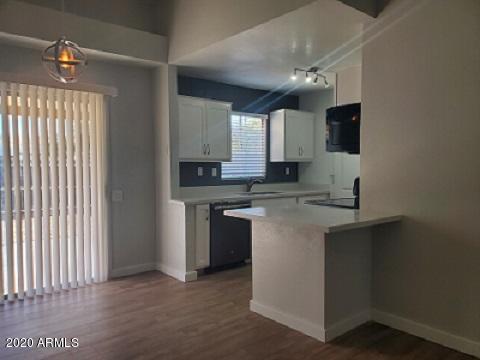 4319 East Carson Road Phoenix, AZ 85042 - Photo 3 of 14 Carson kitchen 2