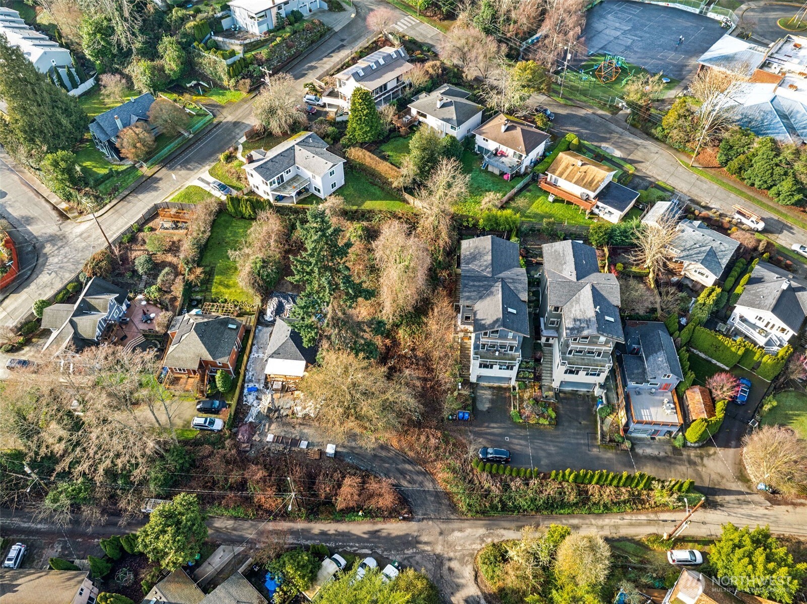 4019 Burton Place West Seattle, WA 98199 - Photo 9 of 18 a city view