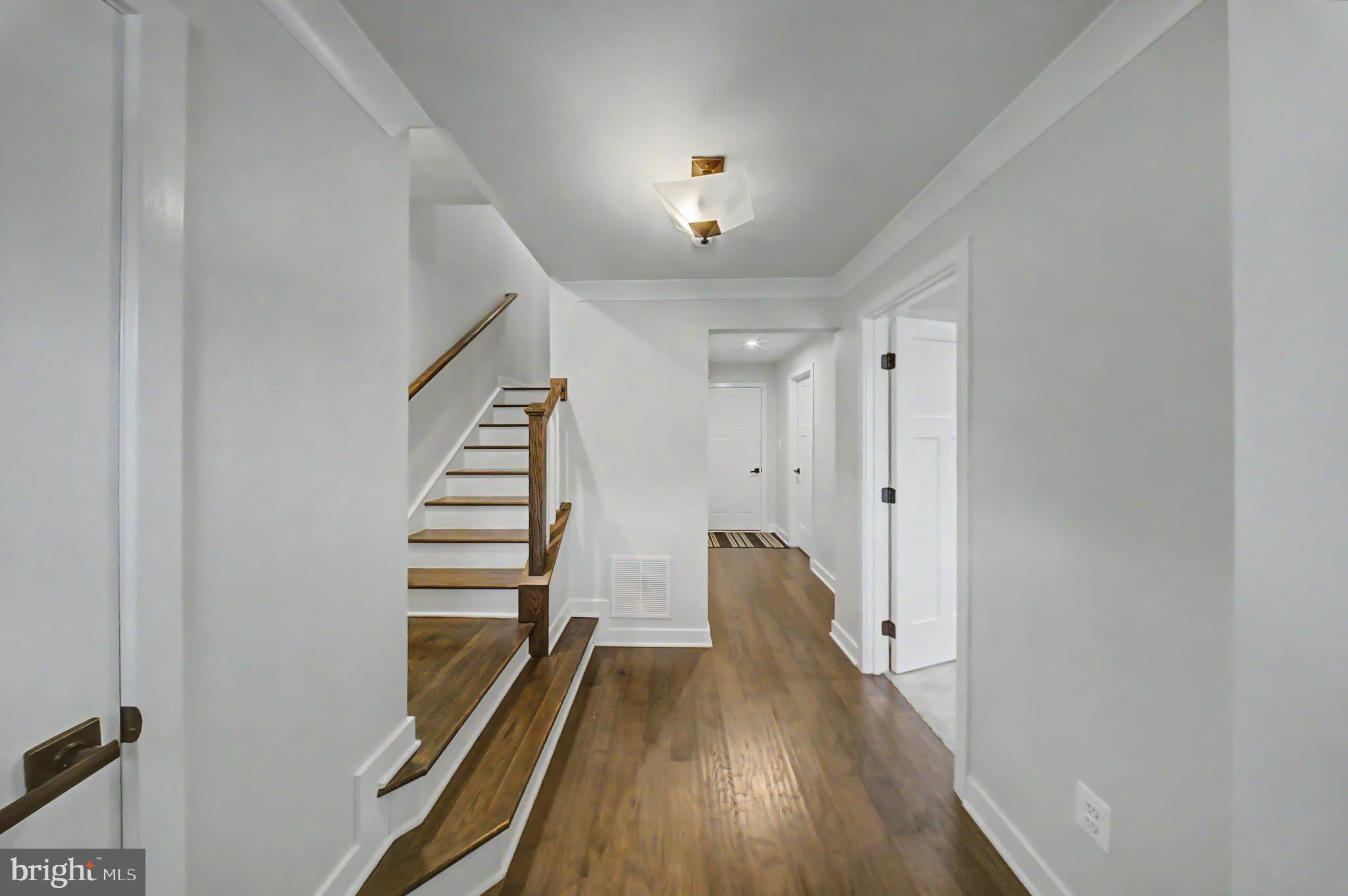 18109 Red Cedar Road Dumfries, VA 22026 - Photo 2 of 40