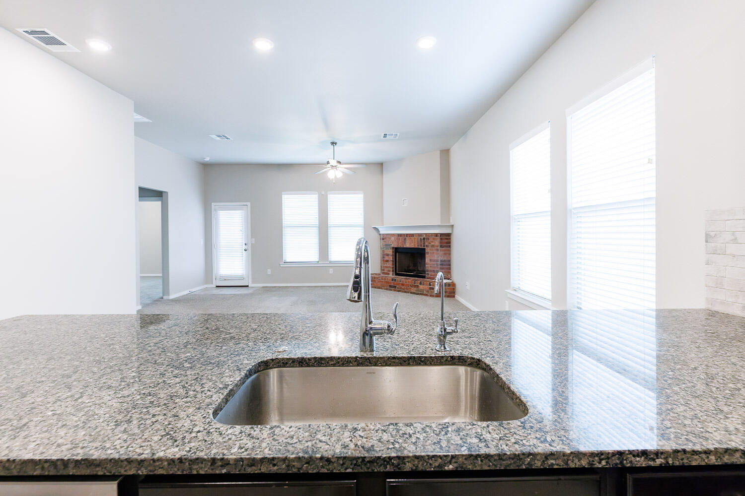7509 26th Street Lubbock, TX 79407 - Photo 16 of 48 Kitchen