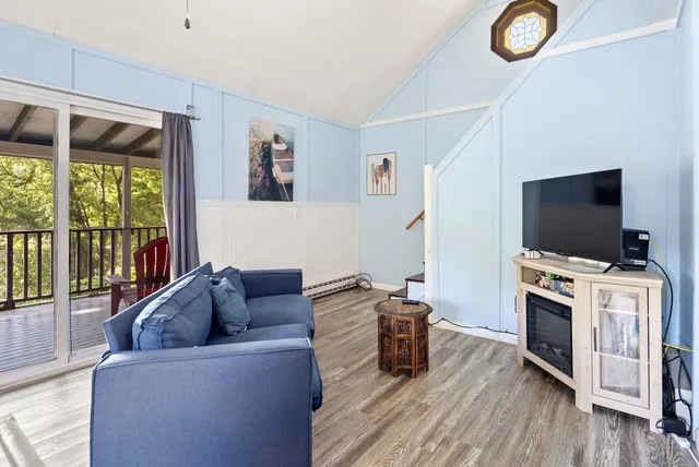 $374,900 | 71 Lake Road, Griswold, CT 06351