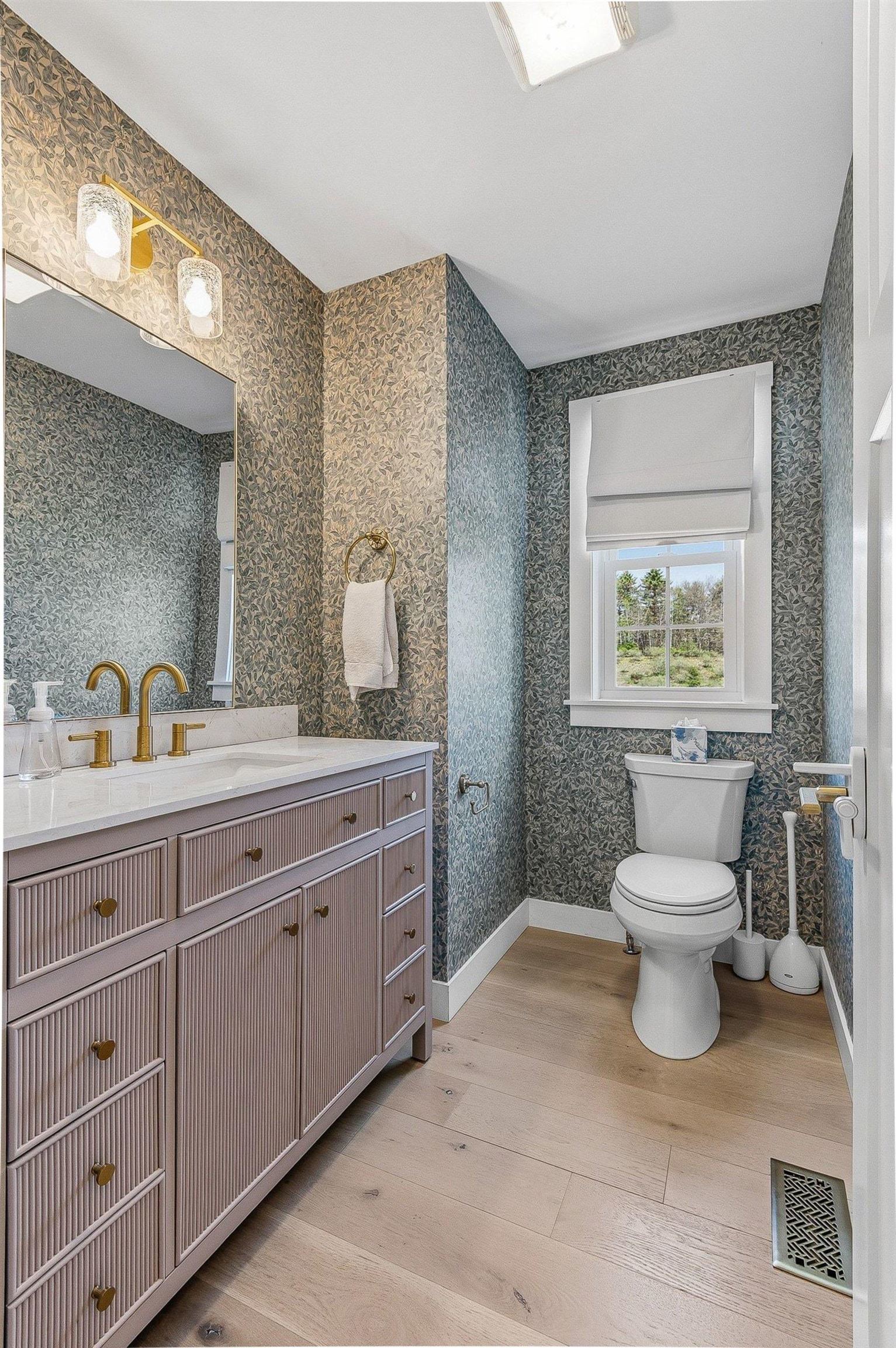19 Lovering Road North Hampton, NH 03862 - Photo 18 of 39