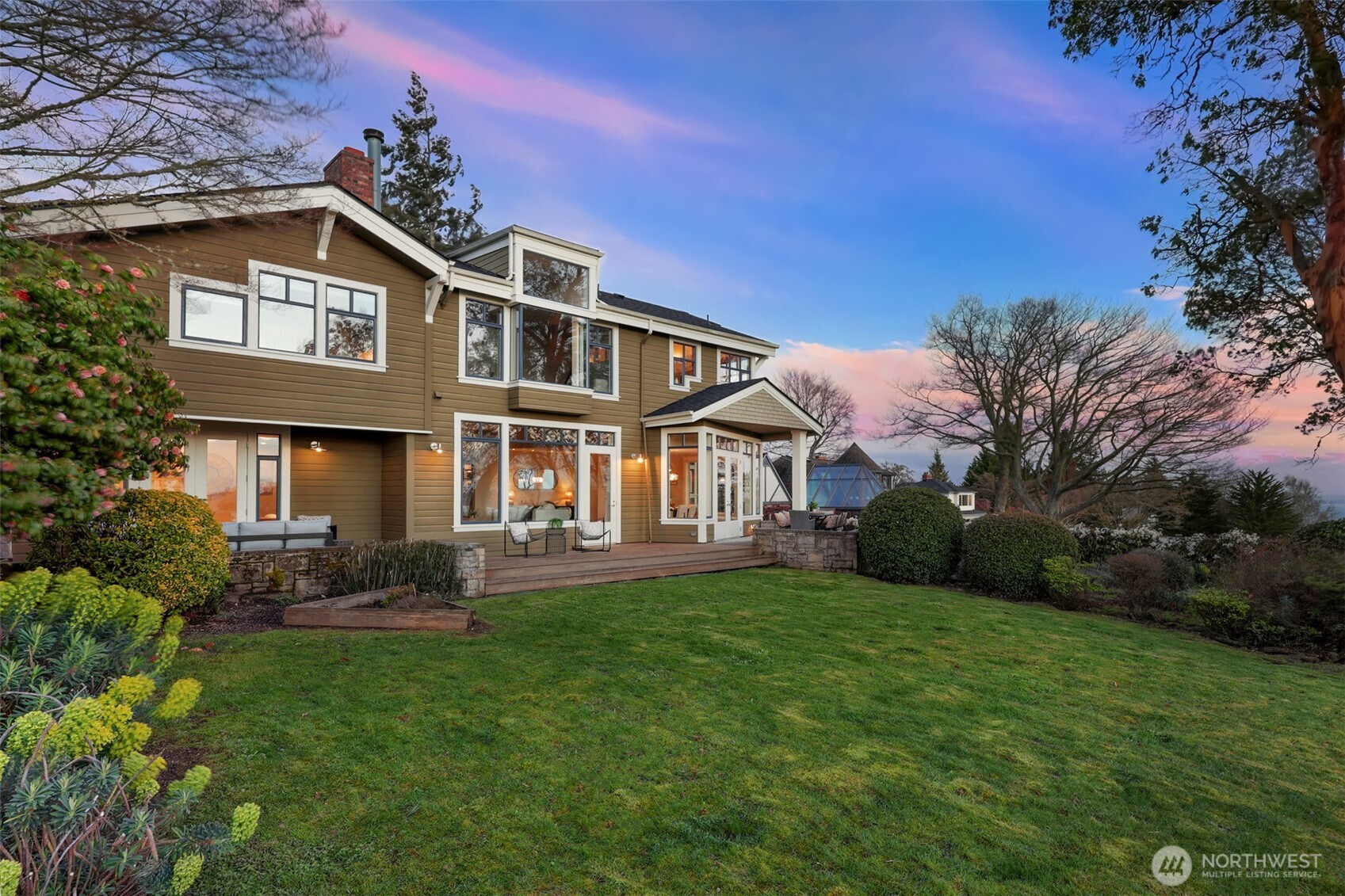 10431 Marine View Drive Southwest Seattle, WA 98146 - Photo 38 of 40