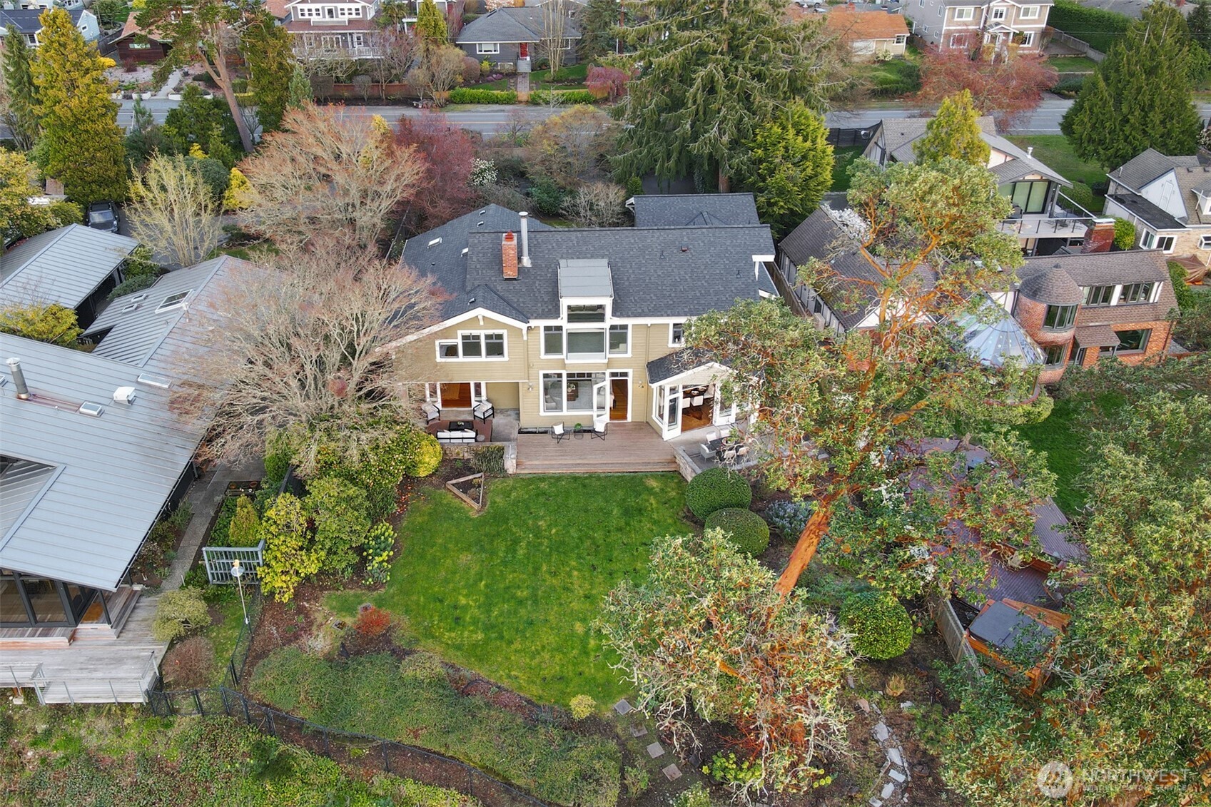 10431 Marine View Drive Southwest Seattle, WA 98146 - Photo 40 of 40