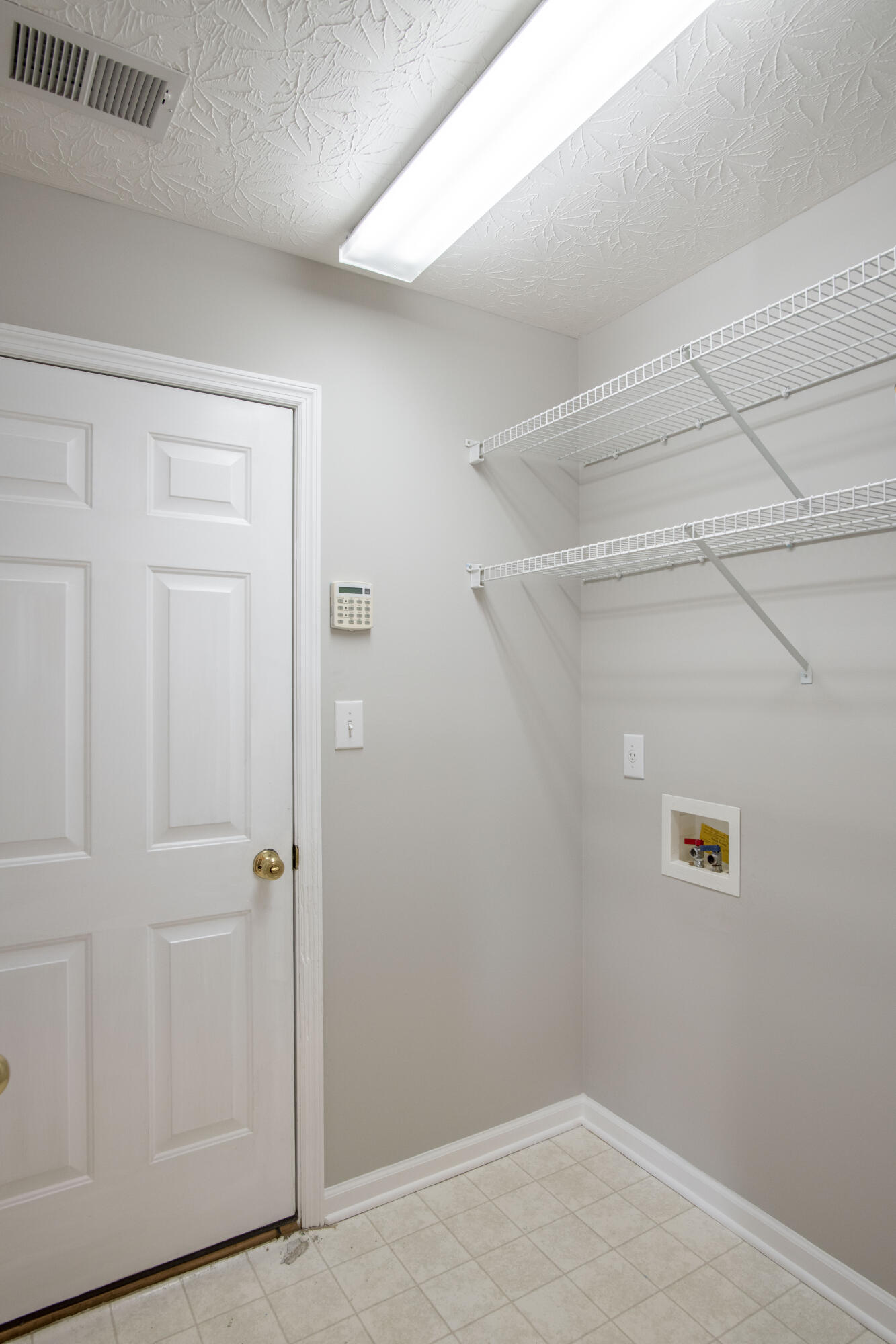 2549 Spring Valley Loop Lexington, KY 40511 - Photo 35 of 37 SpringValley__21