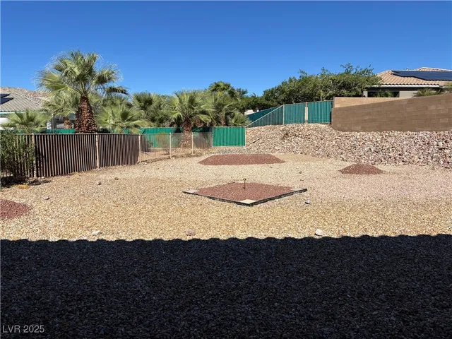 $399,000 | 2370 Cottage Hill Avenue, Laughlin, NV 89029