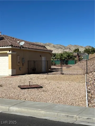 $399,000 | 2370 Cottage Hill Avenue, Laughlin, NV 89029