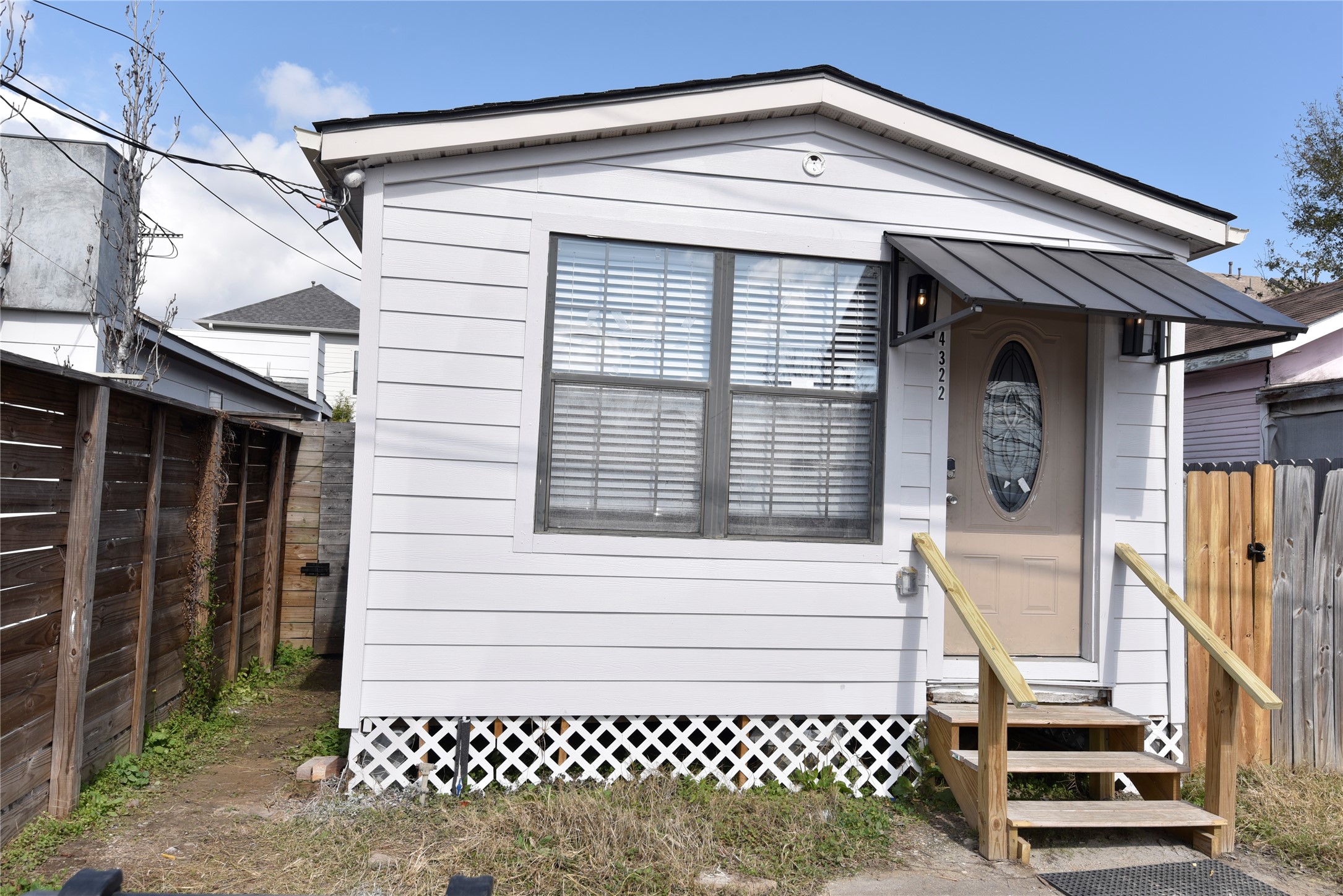 4322 Allen Street Houston, TX 77007 - Photo 17 of 17 a front view of a house with a garage