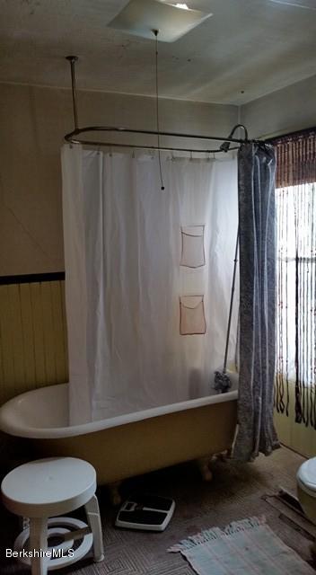265 Pecks Road Pittsfield, MA 01201 - Photo 14 of 20 29855848_838851862983166_1744132035_n