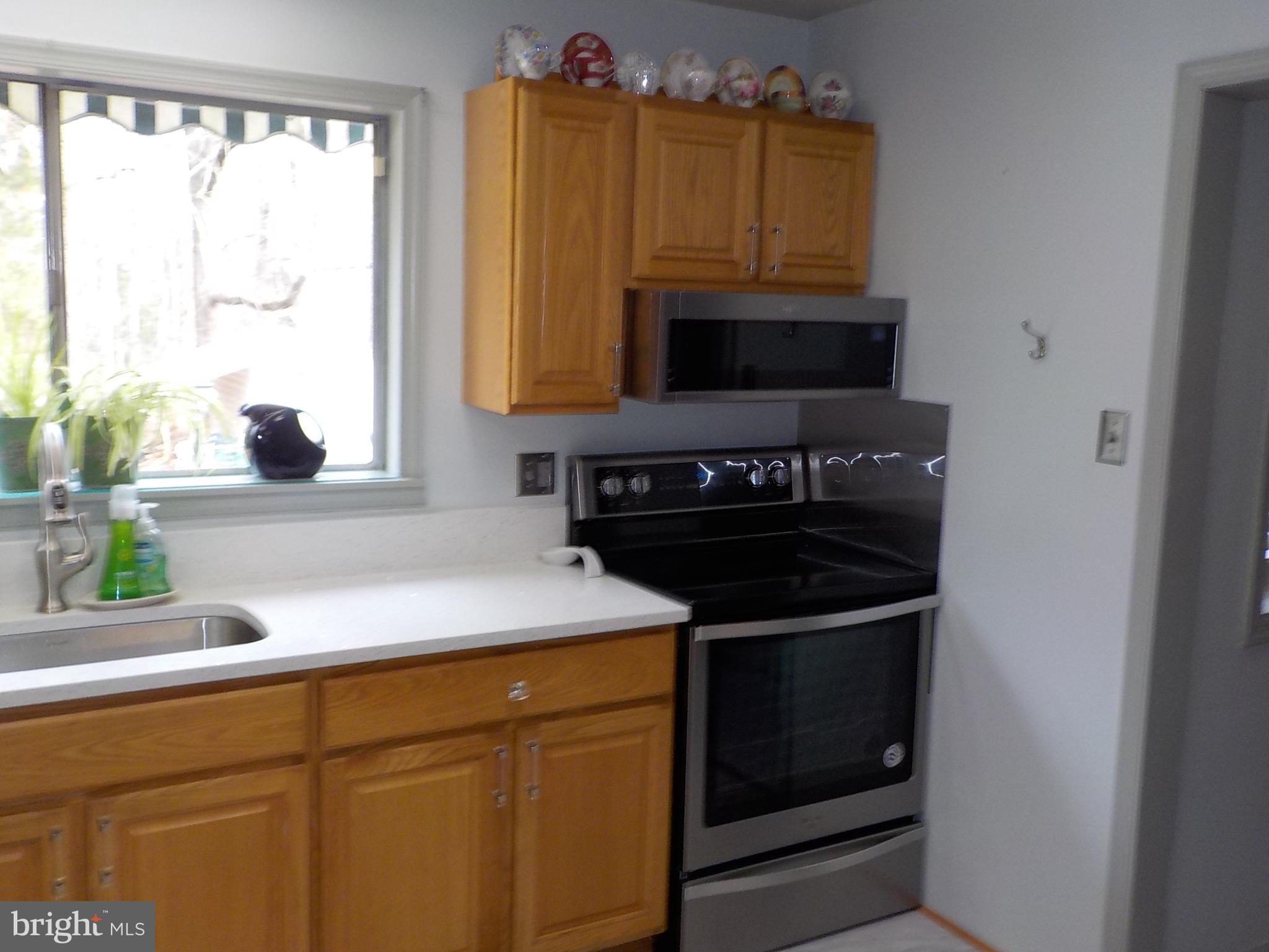7808 Hoadly Road Manassas, VA 20112 - Photo 19 of 32 Kitchen