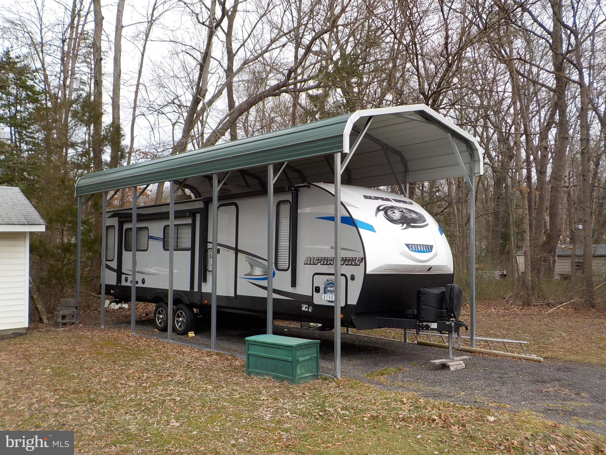 7808 Hoadly Road Manassas, VA 20112 - Photo 8 of 32 Carport