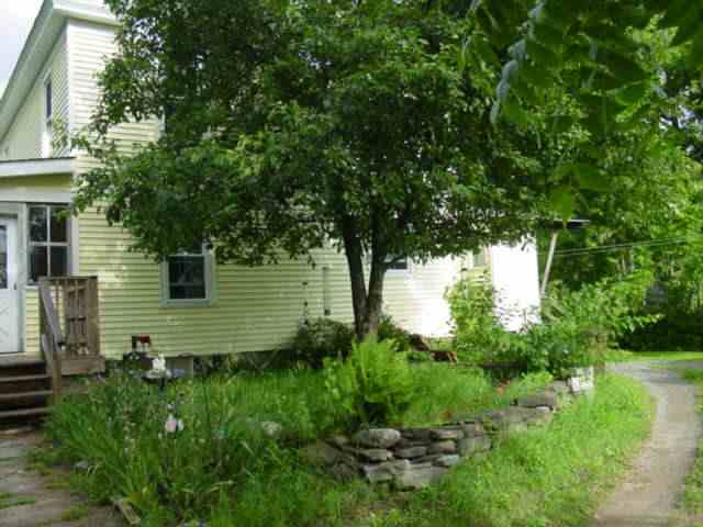 276 Clapper Road Bethlehem, NY 12158 - Photo 2 of 5 Photo 2
