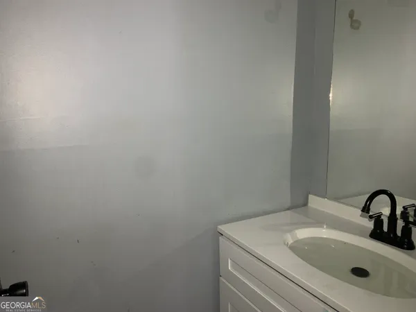 $1,900 | 95 Willowick Drive, Lithonia, GA 30038