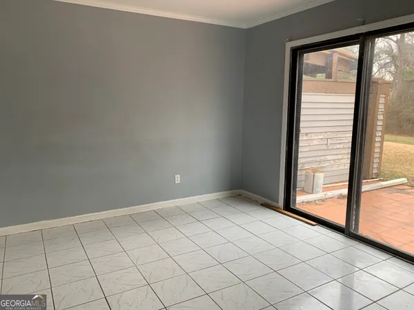 $1,900 | 95 Willowick Drive, Lithonia, GA 30038